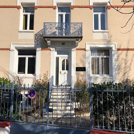 Sainte Cecile 7 - T3 Elegant Et Central 비시 외부 사진